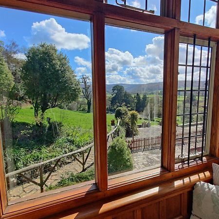 פורלוק Luxury Bed And Breakfast At Bossington Hall In Exmoor, Somerset מראה חיצוני תמונה